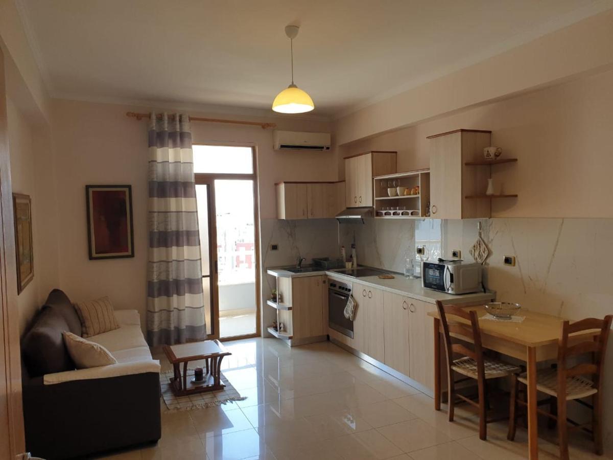 Jozi Kaiser 3 Durres