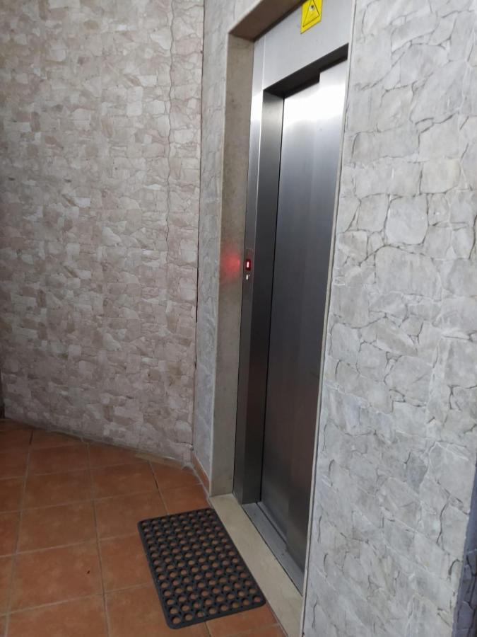 Apartment Jozi Kaiser 3 *